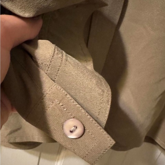 Vintage Jaeger Silk Button Down olive/ Khaki women’s 34 bust - Picture 4 of 8